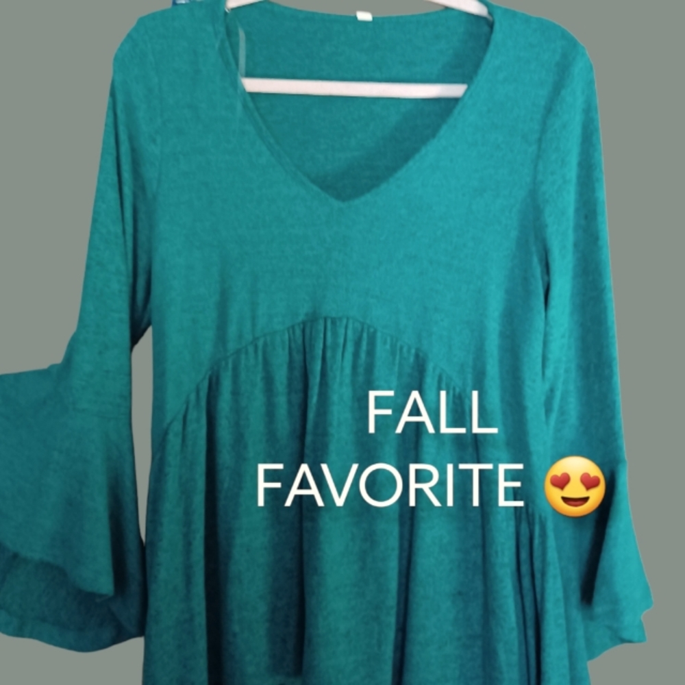 Warm brushed women's top made kn USA N.W.T only 2 left!